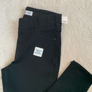 Black old navy jeans 🌑